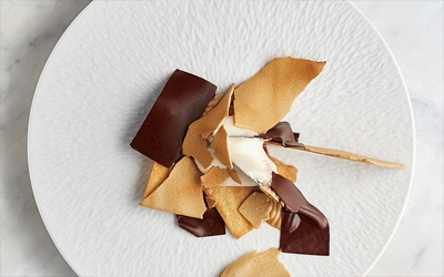 The highlight of the fine dining are the 5(!) dessert dishes prepared by the world's best pastry chef.